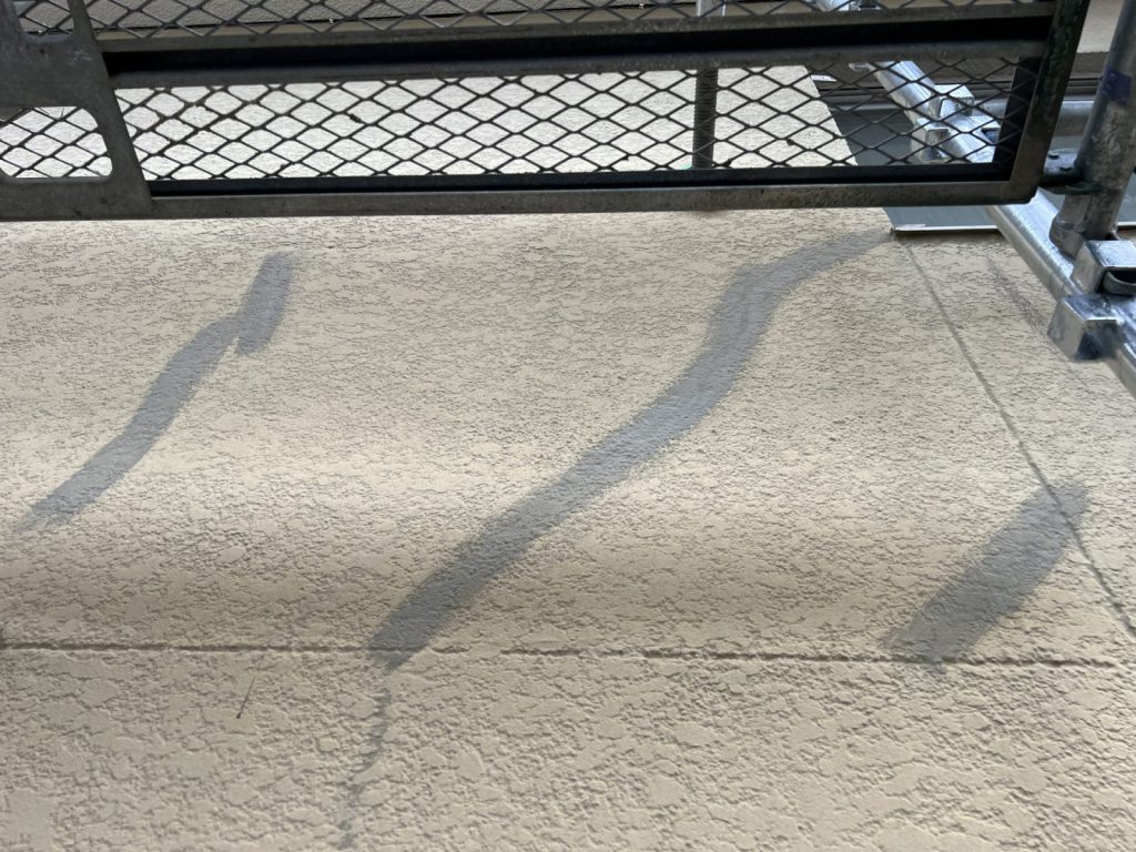 クラックカチオン擦り込み
