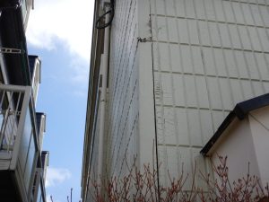 施工前　サイディング腐食
