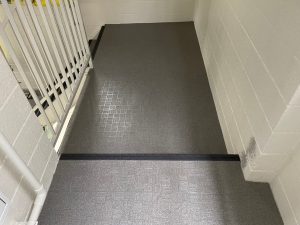 踊場完成